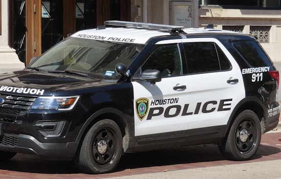 Houston Police Officer Hospitalized Following Collision with Heavy Truck on 610 South Loop