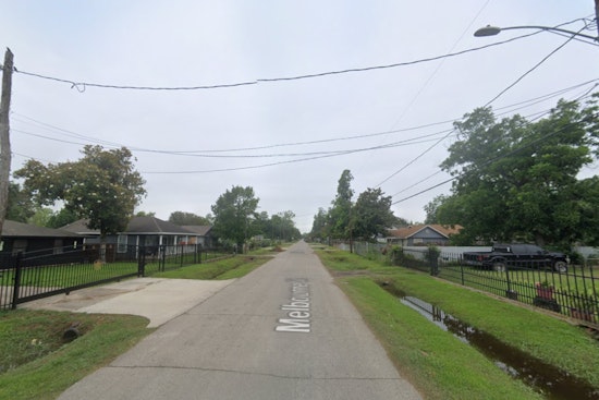 Houston Police Seek Clues in Fatal Shooting of Man by SUV Occupants on Melbourne Street