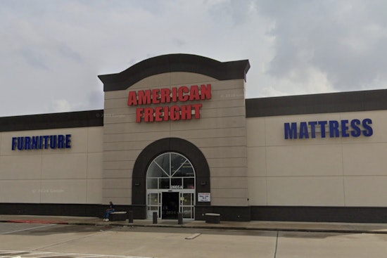 Houston Shoppers Alert as American Freight Closes All Stores with Major Discounts Offered