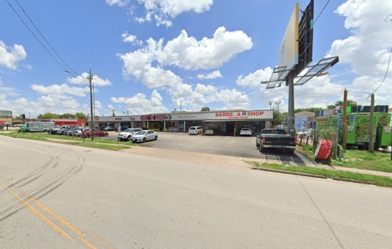 Houston Teen Recovers After Being Shot, Police Investigate Glenmont Drive Shooting Scene