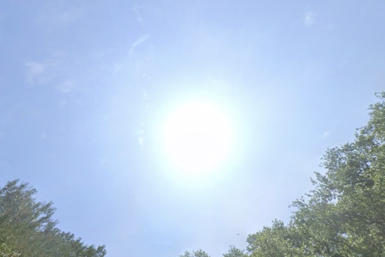 Houston to Enjoy Pleasant Temperatures Before Cold Fronts Bring Varied Weather Next Week