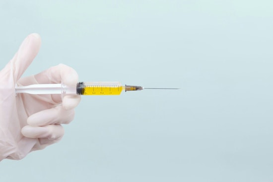 Illinois Health Leaders Lead by Example, Get Vaccinated Ahead of Holiday Season