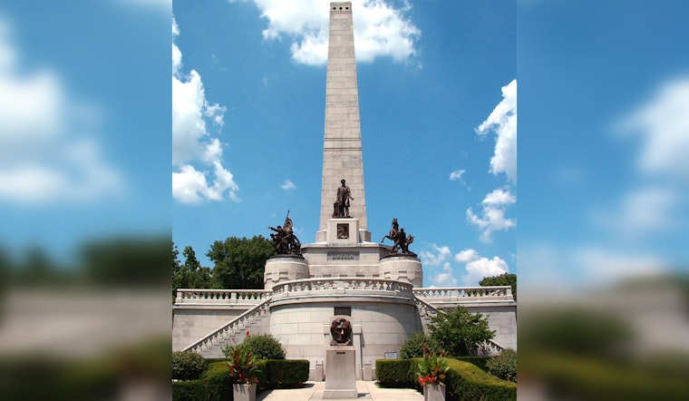 Illinois Students to Explore State's Historic Sites Thanks to IDNR Grant