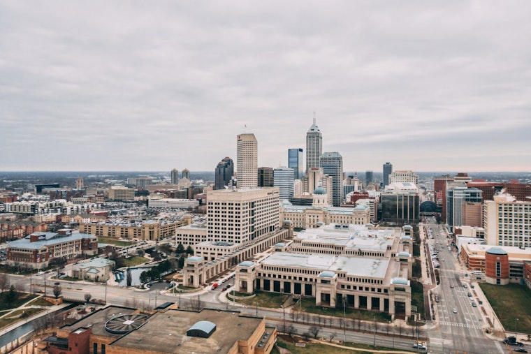Indianapolis Braces for Cloudy Skies and Rain Ahead of Thanksgiving, Says NWS Forecast