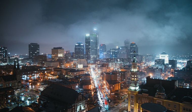 Indianapolis Braces for Showers and Patchy Fog, with Mild Temperatures Ahead