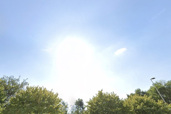 Indianapolis Prepares for Varied Weather with Showers, Gusty Winds, and Sunny Intervals Ahead