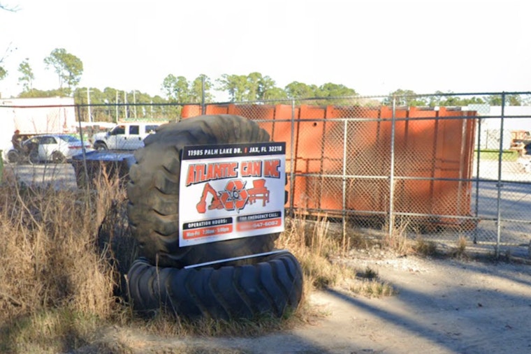 Jacksonville Fire Crews Battle Major Tire Blaze, Grapple with Hydrant Shortage at Recycling Facility on Northside