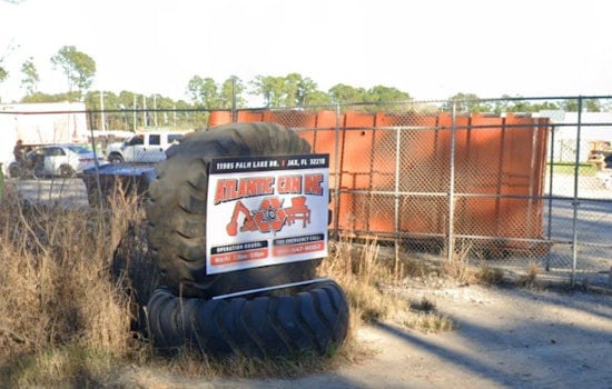 Jacksonville Fire Crews Battle Major Tire Blaze, Grapple with Hydrant Shortage at Recycling Facility on Northside