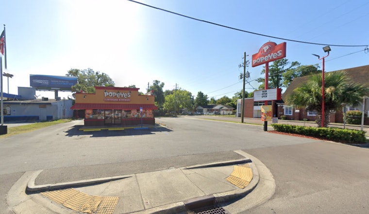 Jacksonville Police Shoot Man Suspected of Threatening Mother and Children at Local Popeyes