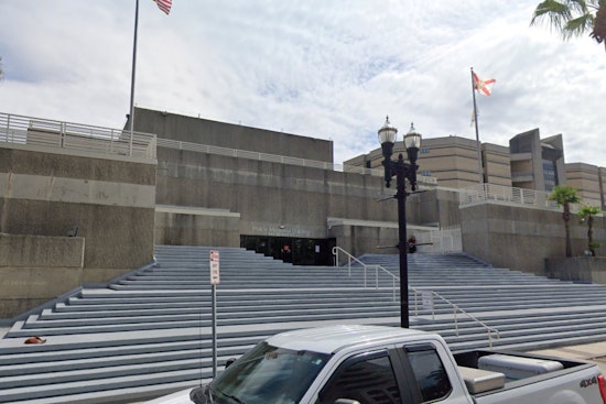 Jacksonville Sex Offender Indicted for Attempting to Lure Minor Online