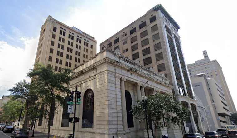 Jacksonville's Laura Street Trio Redevelopment Uncertain as City Halts Talks with Developer, Refiles Foreclosure Lawsuit