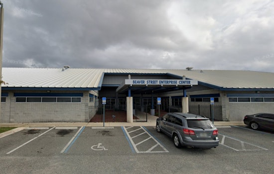 Jacksonville's New Town Polling Station Briefly Closed Due to Suspicious Package, Voting Resumes Safely