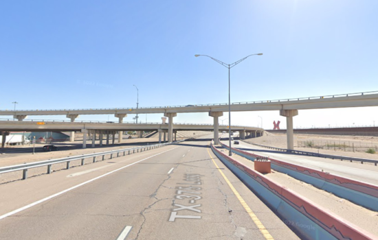 Jeep Cherokee Damages Highway Barrier on Loop 375, No Injuries Reported