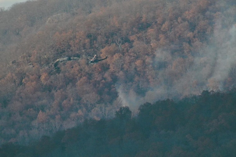 Jennings Creek Wildfire 20% Contained as New York, New Jersey Battle Record-Setting Blaze Amid Tough Conditions