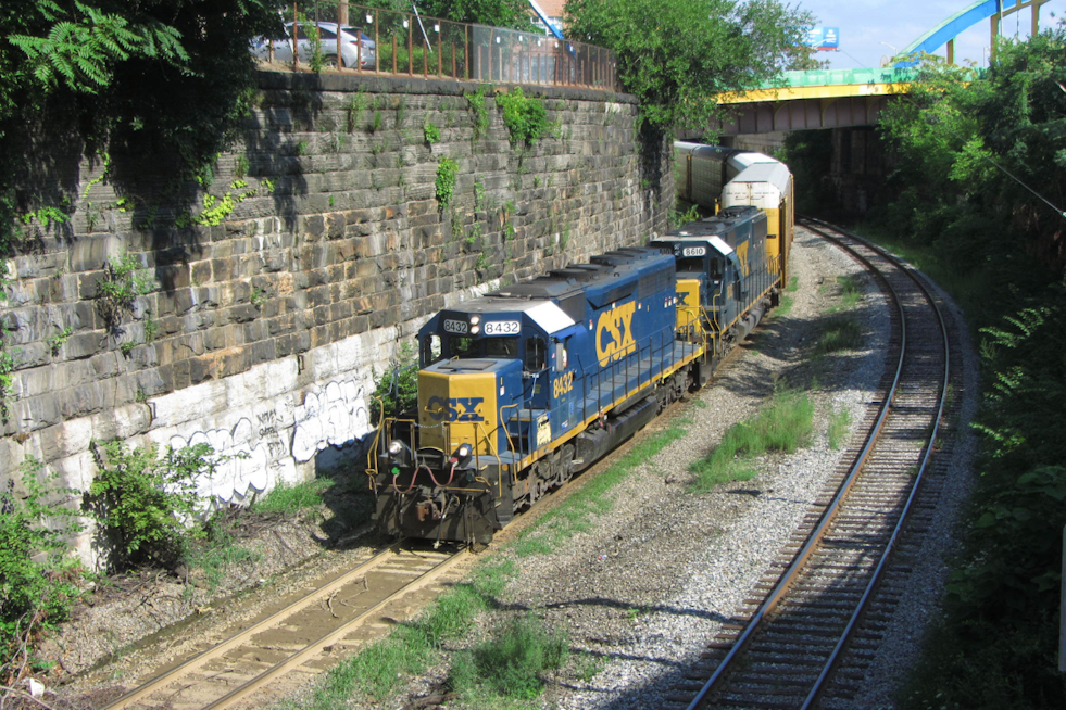 Johns Hopkins Study Confirms Coal Dust Presence in Baltimore's Curtis Bay Amid Health Concerns