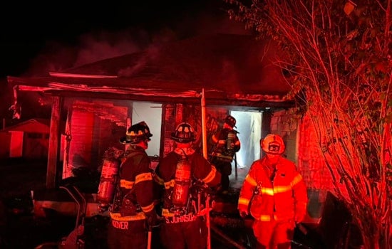 Knoxville Home Reduced to Ruins by Early Morning Blaze, No Injuries Reported