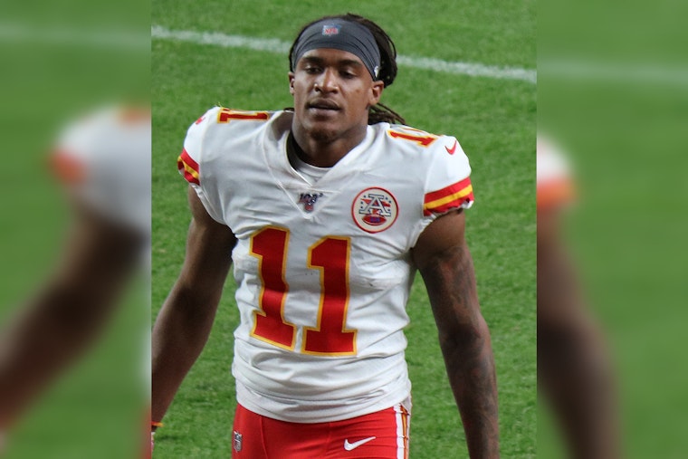 LA Rams' Demarcus Robinson Arrested on Suspicion of DUI After High-Speed Incident on 101 Freeway