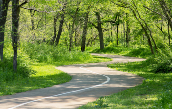 Lace Up for Scenic Adventures: Arlington Celebrates National Hiking Day with Trails for Every Explorer