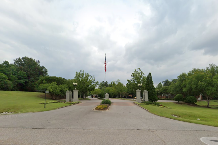 Lakeland Community on Alert After Gunfire Erupts at Somerset Apartments; One Detained, Suspect at Large