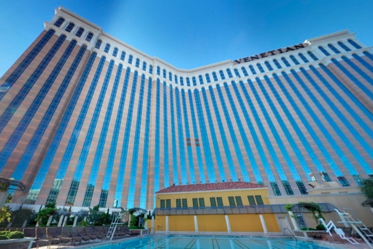 Las Vegas Strip's Venetian and Palazzo Resorts Cut Executive Positions in Streamlining Effort