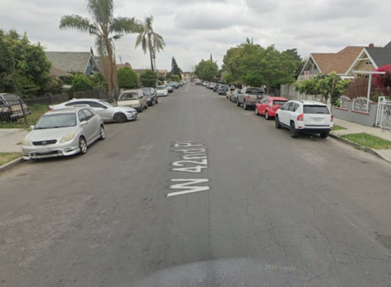 Los Angeles Firefighters Swiftly Extinguish Vermont Square House Fire, No Injuries Reported