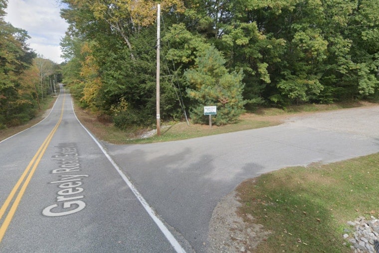 Maine Authorities Offer $2,000 Reward for Information on Suspect in Dog Shooting at Knights Pond Preserve