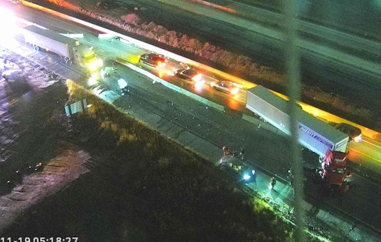Major Traffic Disruptions on I-465 in Indianapolis After Semi Crash Near I-69 Interchange