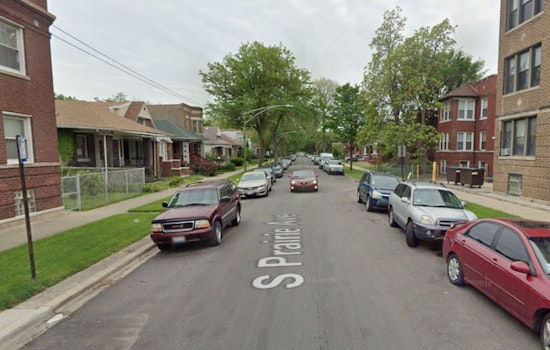 Man Fatally Shot in Chicago's Greater Grand Crossing; Police Seek Witnesses