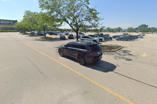 Man Injured in Shooting at Hawthorn Hills Shopping Center in Vernon Hills; Police Seek Suspect