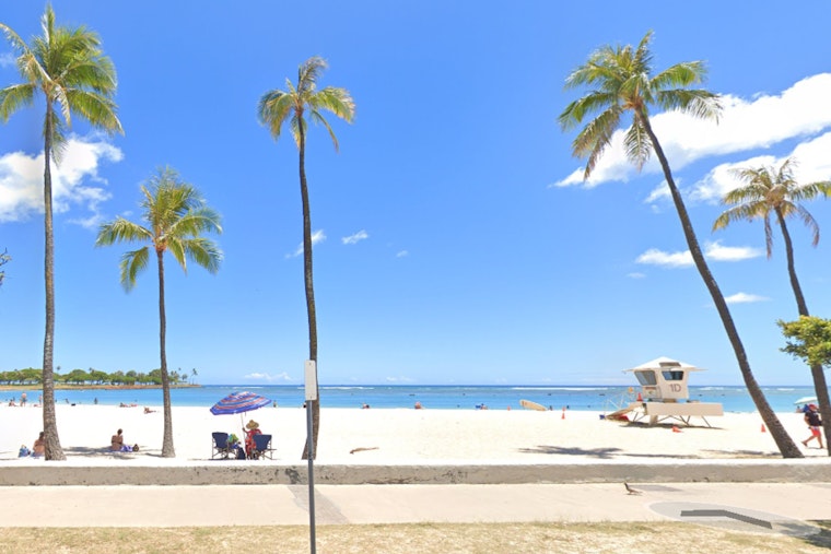 Man Pronounced Dead After Apparent Drowning at Honolulu's Ala Moana Beach Park