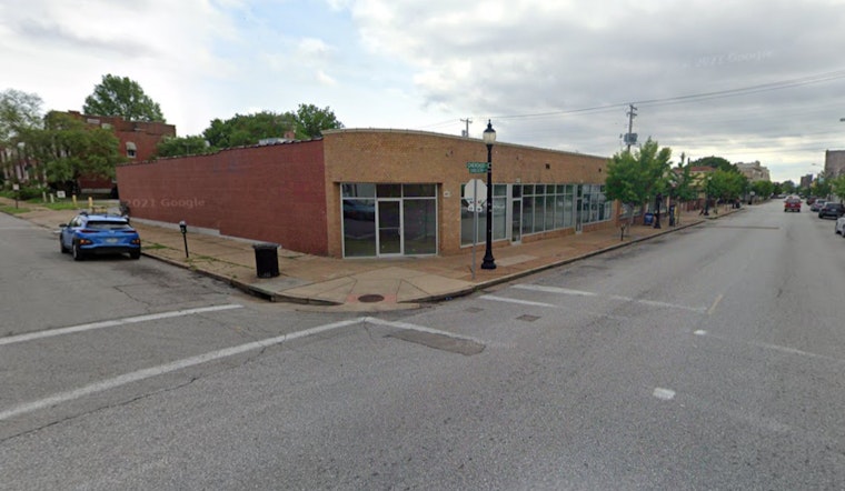 Man Robbed at Gunpoint in Gravois Park After Arranging Meetup via Dating App as St. Louis Police Seek Information
