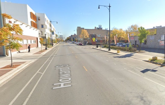 Man Stabbed in Leg During Sidewalk Dispute Near Chicago's Howard Red Line Terminal