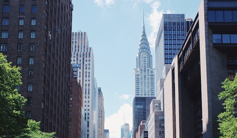 Manhattan Experiences Unseasonably Warm November Day Amid Red Flag Warning