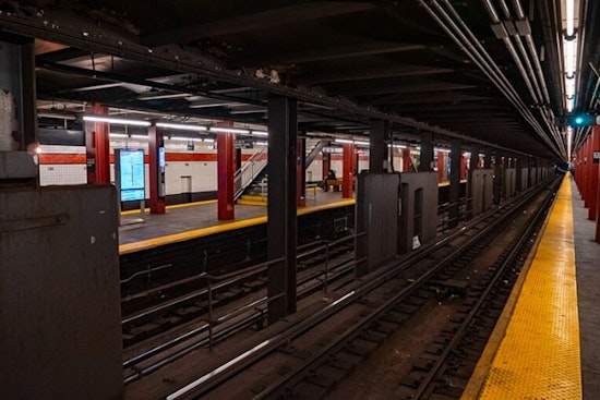 Manhattan Man Pleads Guilty to Pushing Senior Onto Subway Tracks at Rockefeller Center Station