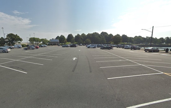 Massachusetts to Waive State Park Parking Fees for Veterans Day Weekend