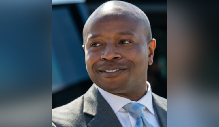 Mayor Johnson Signs Legislation to Honor Legacy of Late Alderman Brostoff in Milwaukee