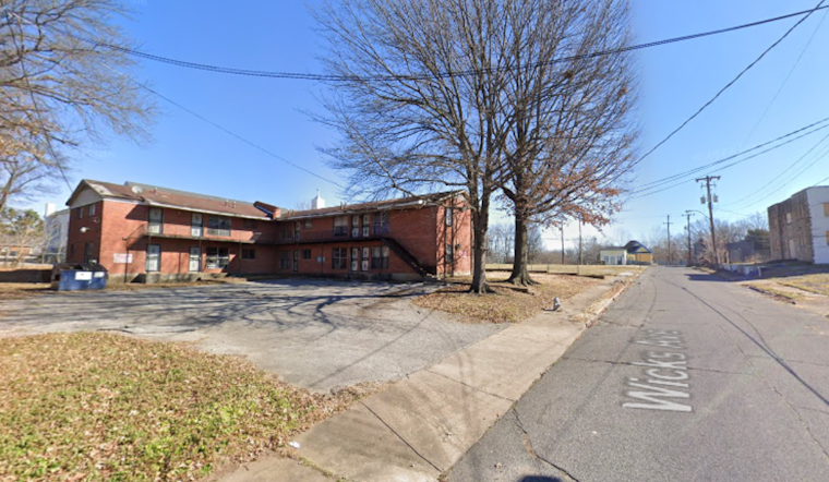Memphis Firefighter Injured Battling Blaze at Soulsville Apartment Complex on Thanksgiving Day