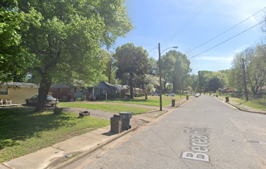 Memphis Firefighters Hospitalized Following Blaze in Barton Heights, Family Evacuates Safely
