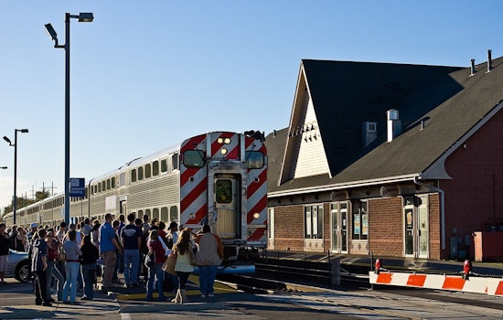 Metra Announces Extra Holiday Train for Chicago's Metra Electric Line Amid High Demand