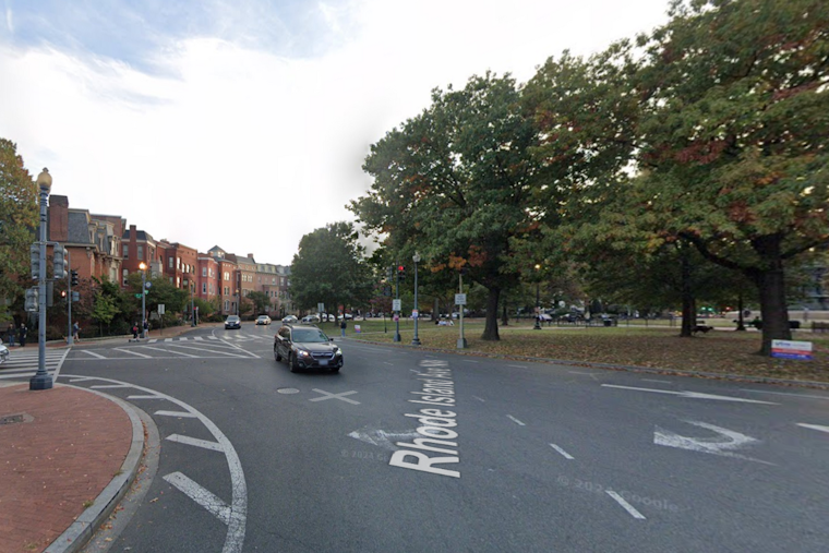 Metropolitan Police Seek Public's Help in Northwest D.C. Carjacking, $10,000 Reward Offered