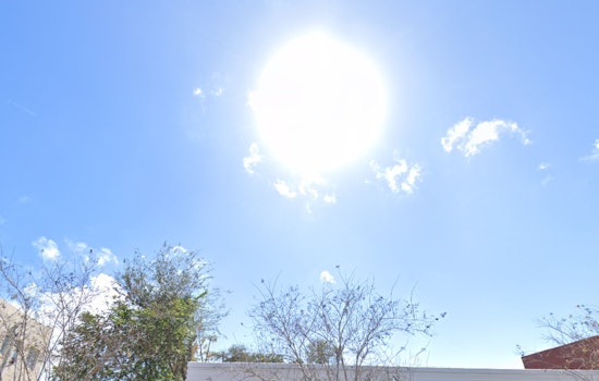 Miami Basks in Summer-like Thanksgiving Weather with Sunny Skies and Warm Breezes