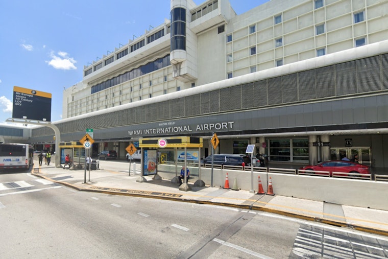 Miami International Airport and American Airlines Host Special Tour for Children with Special Needs Ahead of Holiday Season