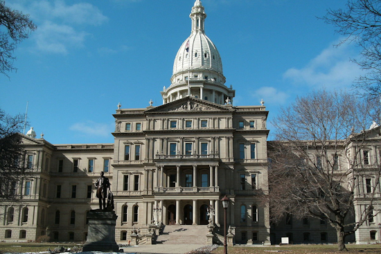 Michigan Lawmakers Spar Over Proposed Ban on Concealed Weapons in State Capitol