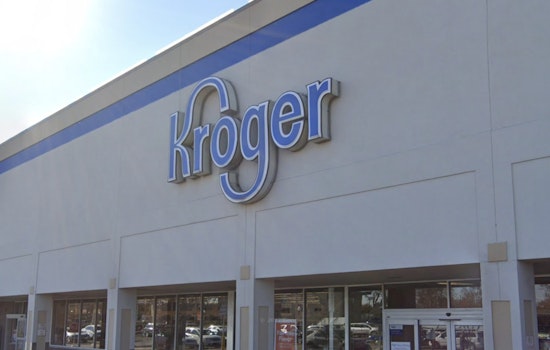Michigan State Police and Kroger Deliver 200 Thanksgiving Meals to Families in Need