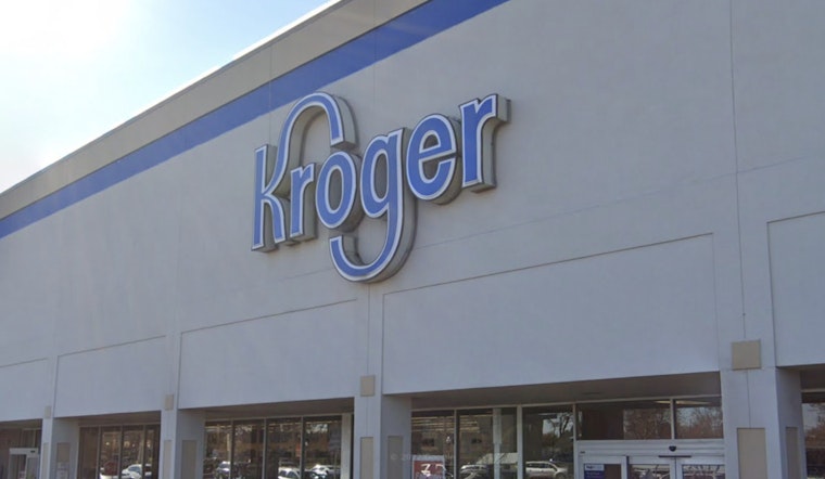Michigan State Police and Kroger Deliver 200 Thanksgiving Meals to Families in Need