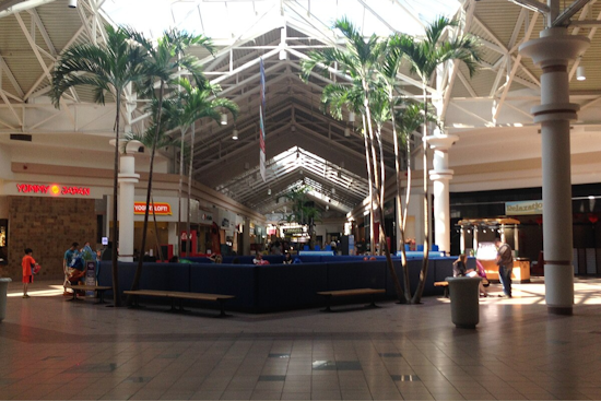Midland Mall Welcomes Charitable 'Giving Machines' for Hassle-Free Holiday Donations
