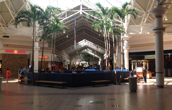 Midland Mall Welcomes Charitable 'Giving Machines' for Hassle-Free Holiday Donations