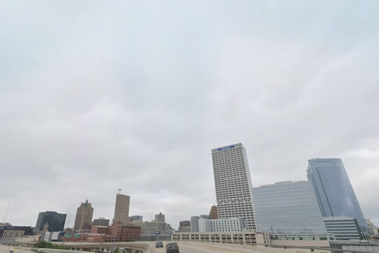 Milwaukee Braces for a Week of Fluctuating Weather and Possible Thanksgiving Snow