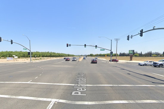 Modesto Resident Dies in Collision with Signal Pole on Pelandale Avenue