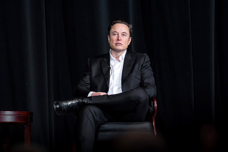 Money Mogul Musk Musters Millions for Trump's Campaign Amid Controversial Contacts and SEC Scrutiny